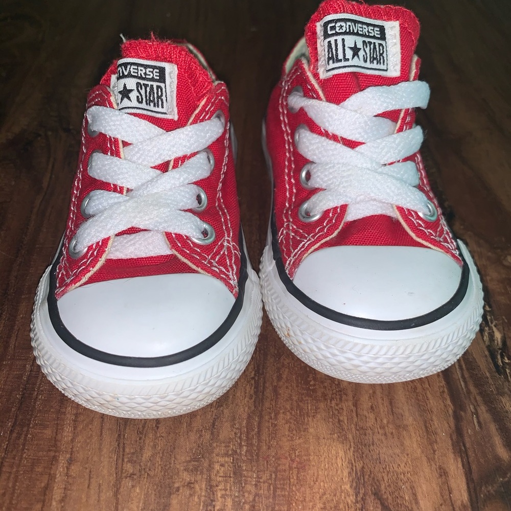 Toddler size 4 converse. Red.